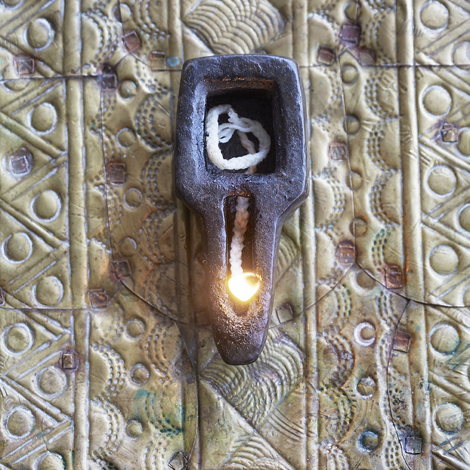 KUBILI VILLA LANTERN